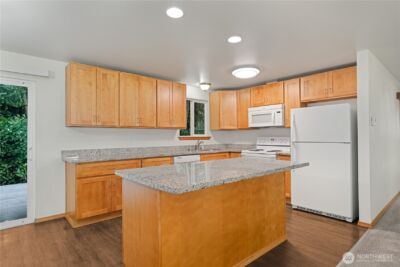 2895 Corfu Boulevard NE, Bremerton, WA 98311 - Photo 23