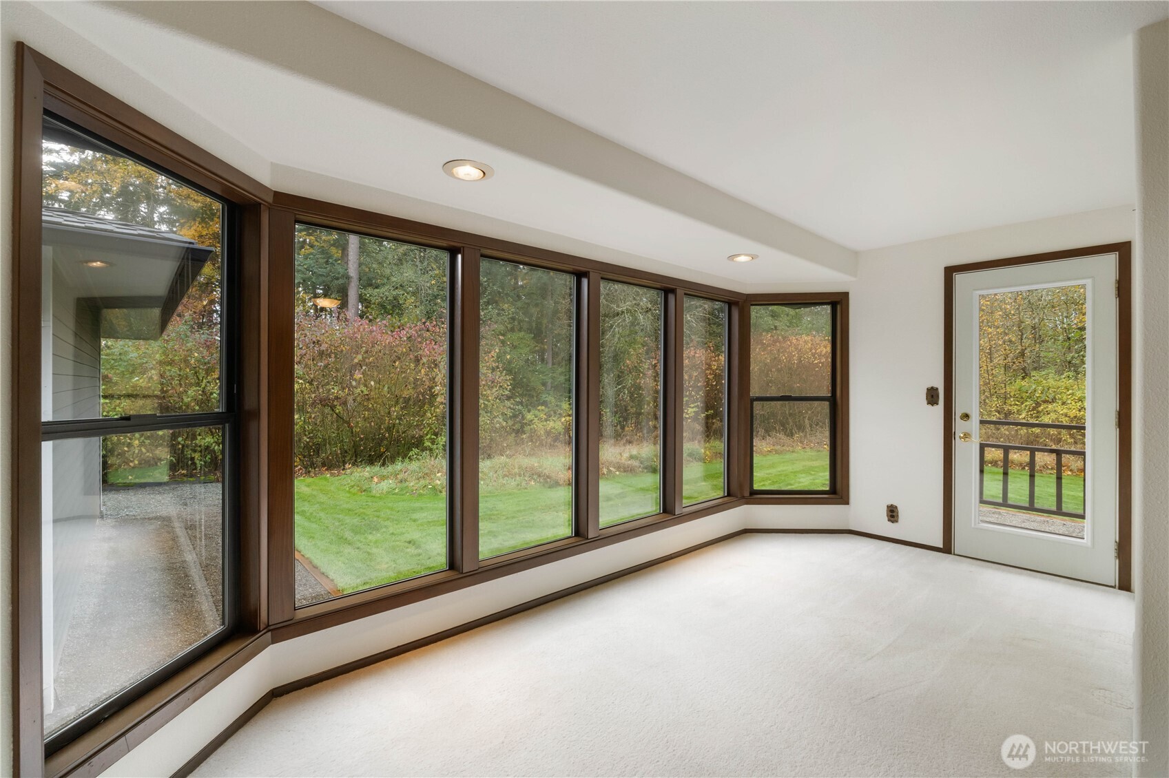 36607 9th Avenue SW, Federal Way, WA 98023