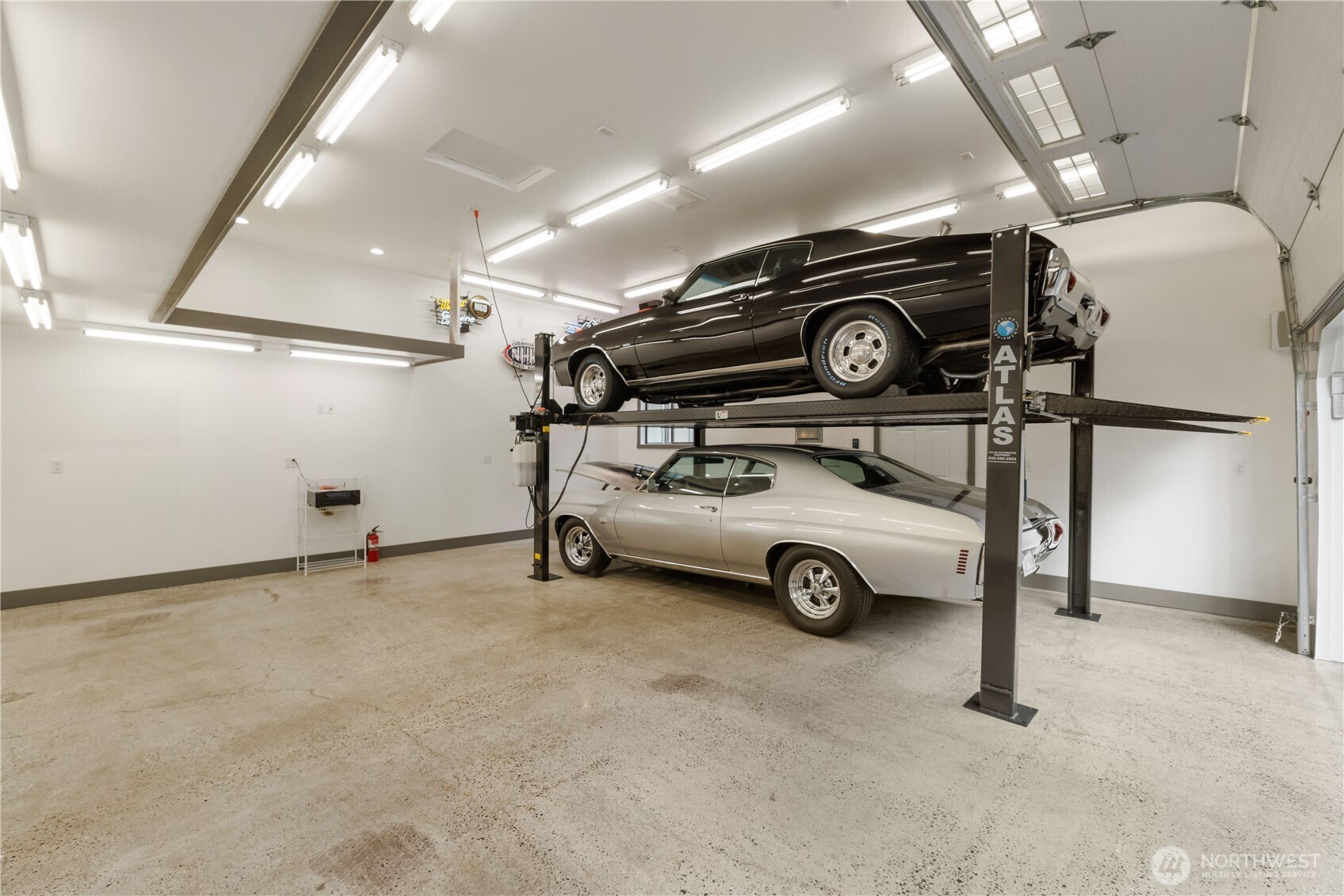 36607 9th Avenue SW, Federal Way, WA 98023