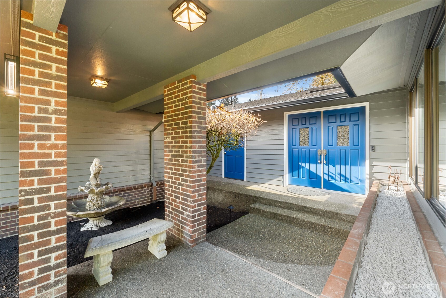 36607 9th Avenue SW, Federal Way, WA 98023