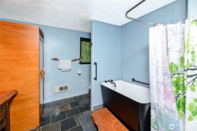 323 Hulse Road , Port Angeles, WA 98362 - Photo 15