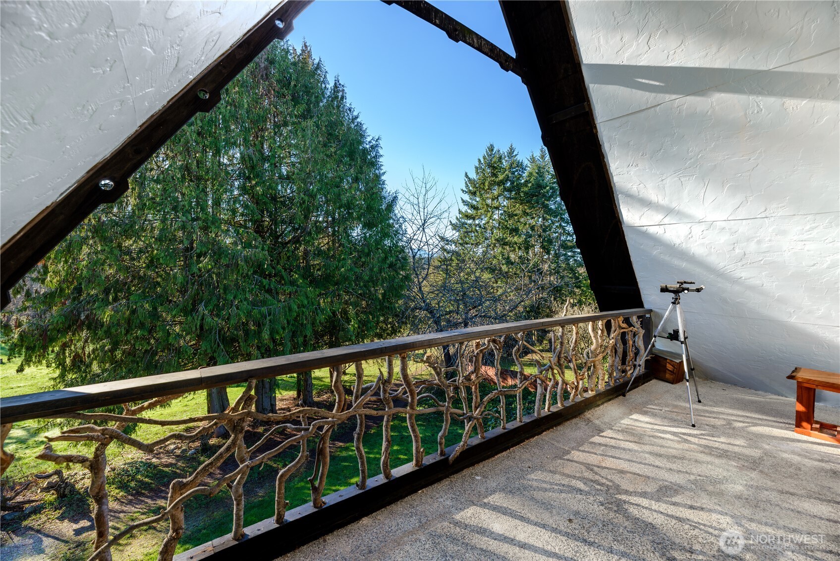 323 Hulse Road , Port Angeles, WA 98362