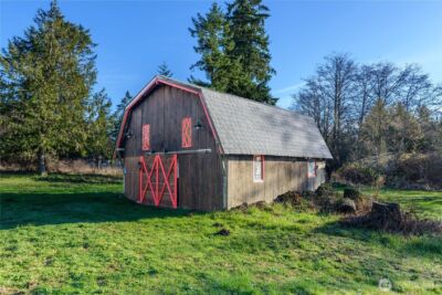 323 Hulse Road , Port Angeles, WA 98362 - Photo 36