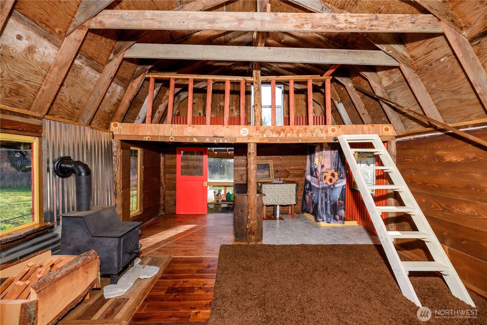 323 Hulse Road , Port Angeles, WA 98362