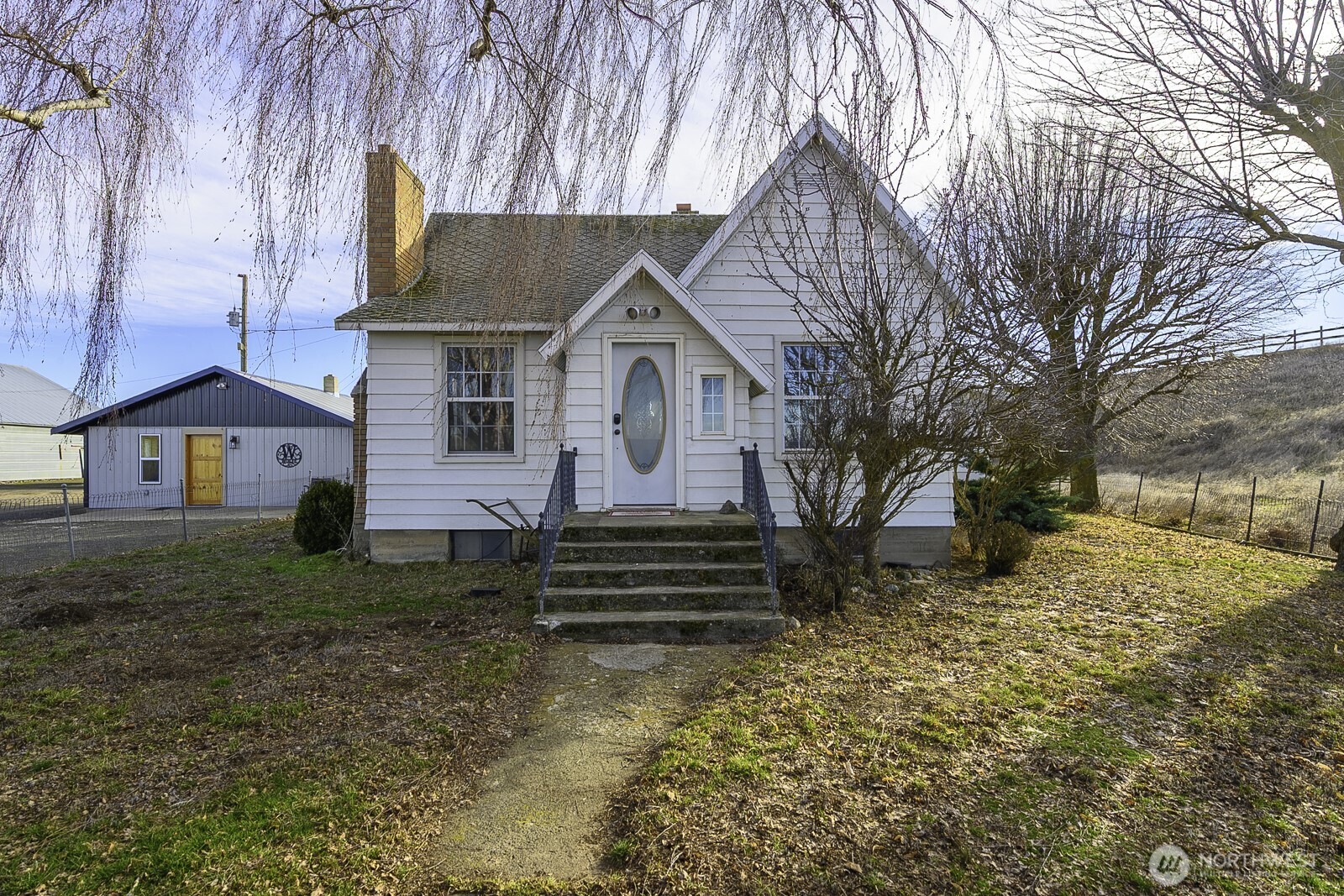 32244 Mohler Road E, Mohler, WA 99154