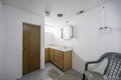 32244 Mohler Road E, Mohler, WA 99154 - Photo 17