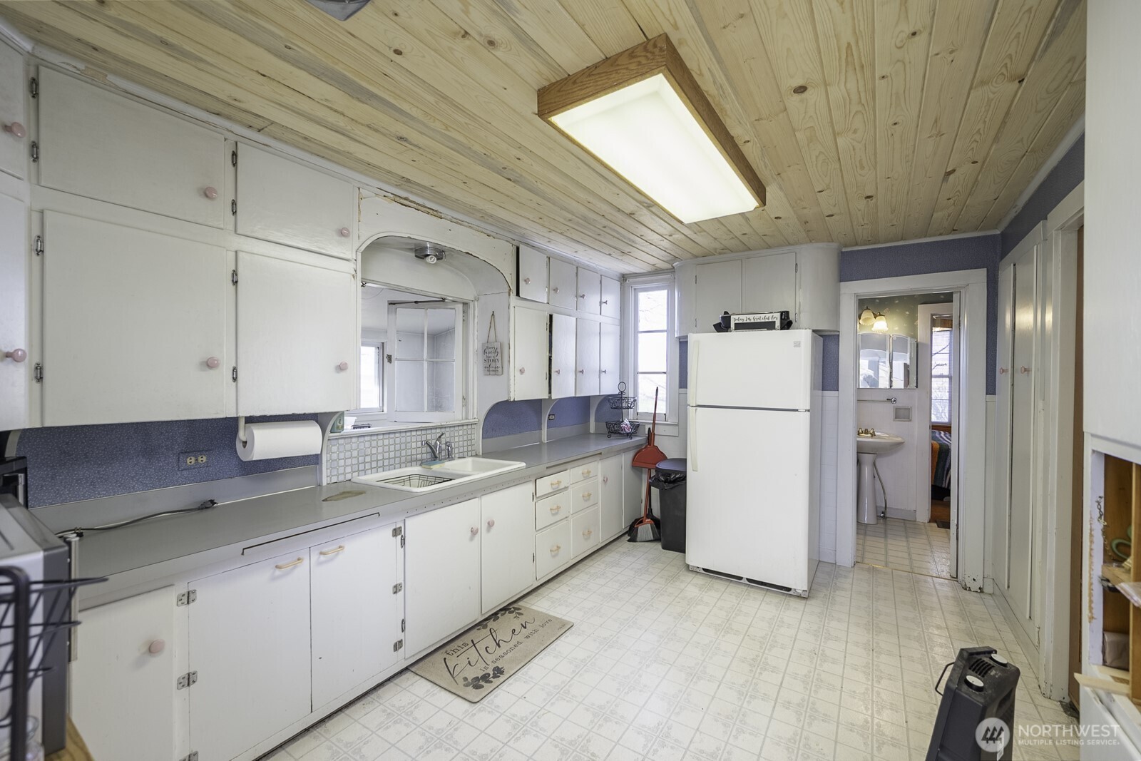 32244 Mohler Road E, Mohler, WA 99154