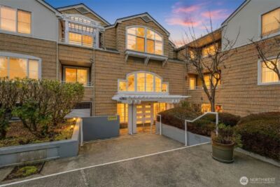 22005 6th Avenue S #312, Des Moines, WA 98198