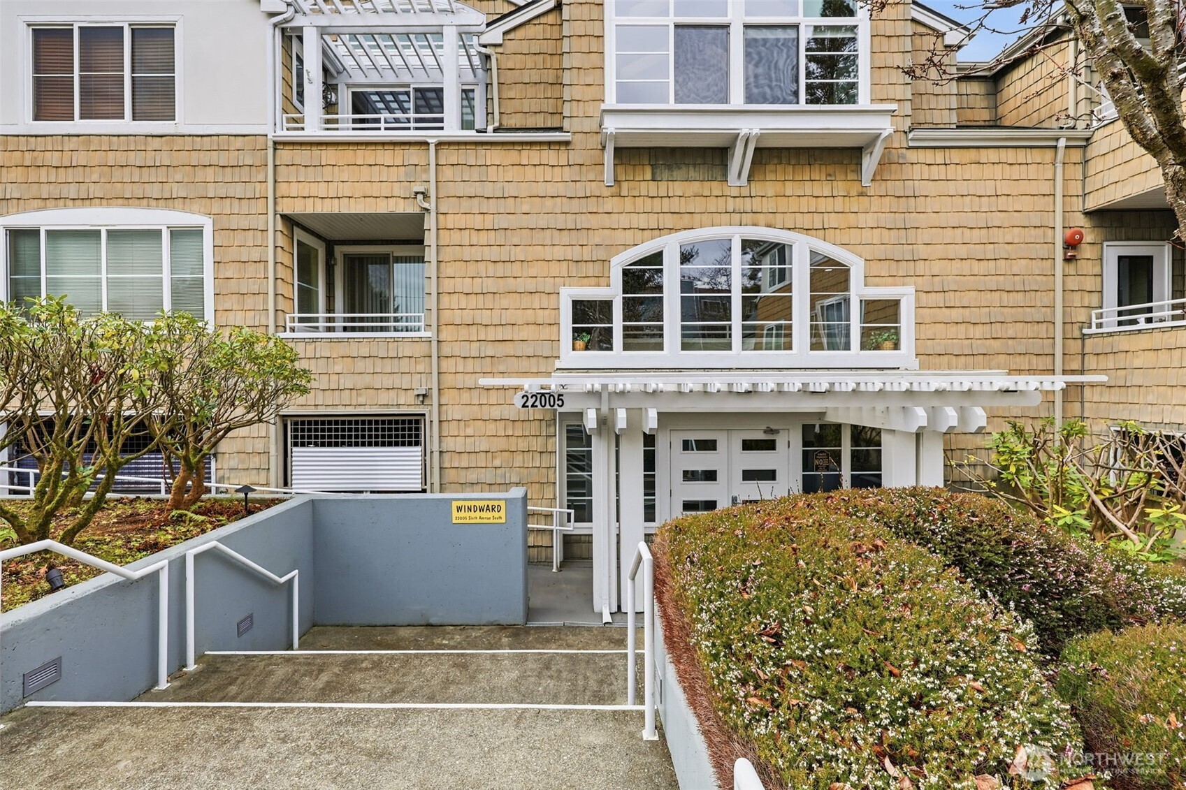 22005 6th Avenue S #312, Des Moines, WA 98198