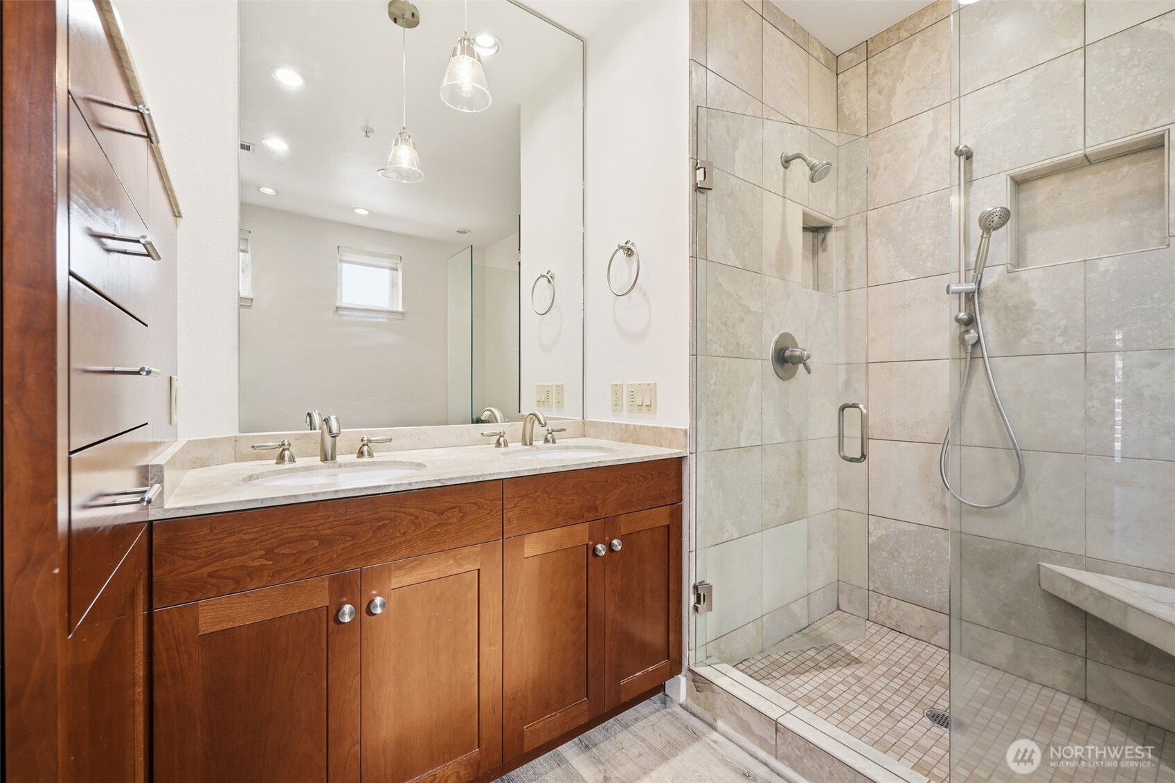 22005 6th Avenue S #312, Des Moines, WA 98198