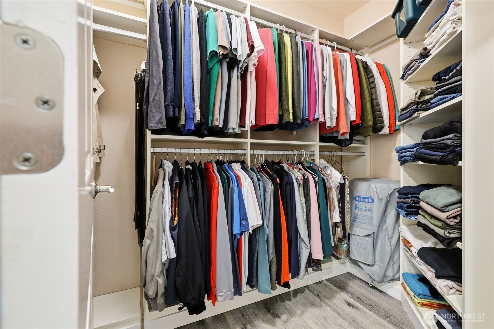 22005 6th Avenue S #312, Des Moines, WA 98198