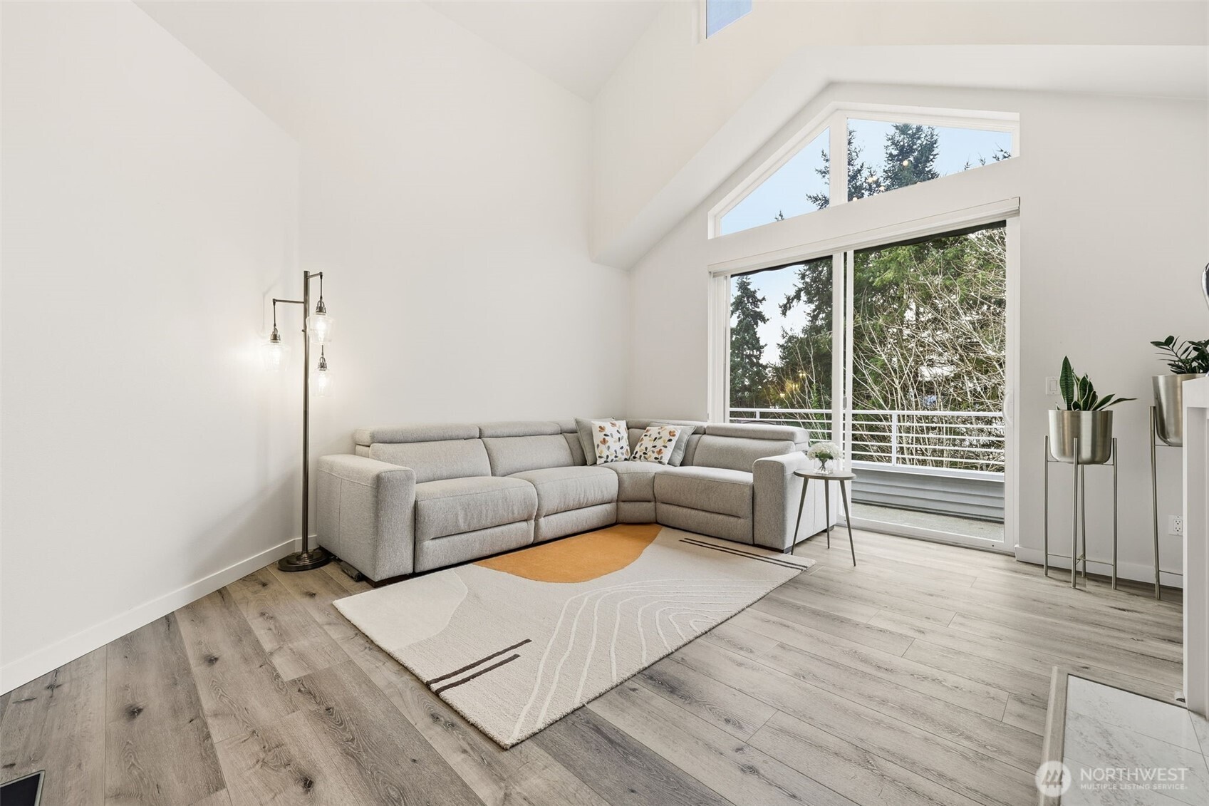 22005 6th Avenue S #312, Des Moines, WA 98198