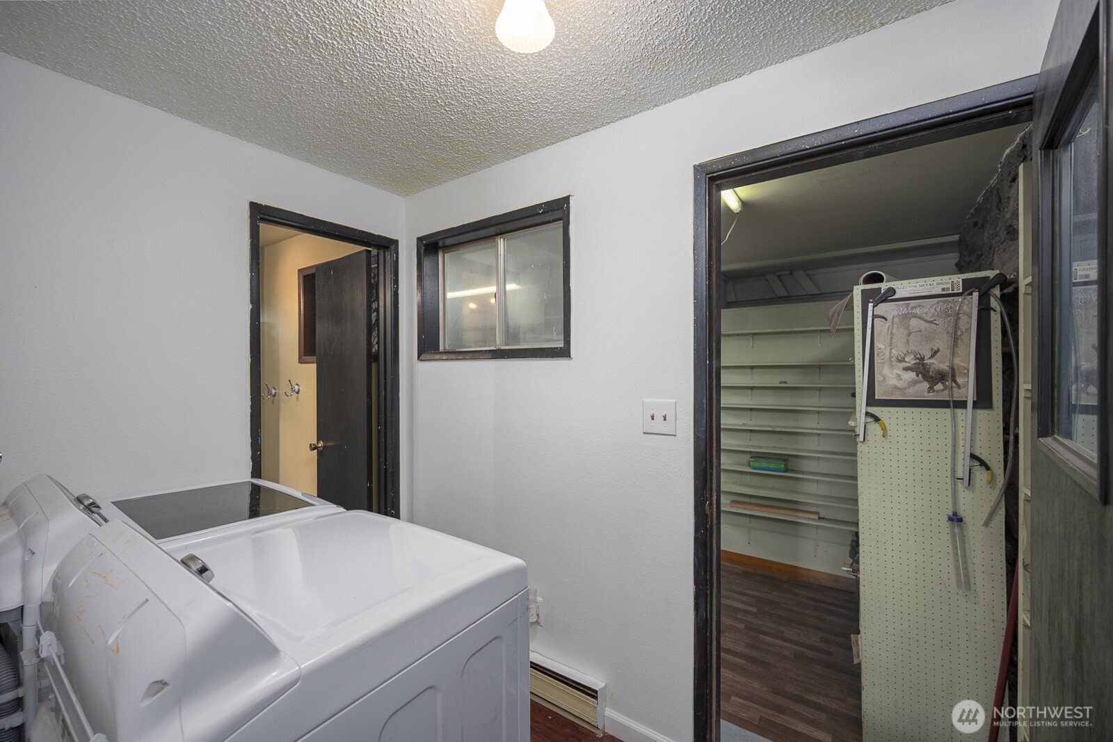 1228 E Lake Street , Medical Lake, WA 99022