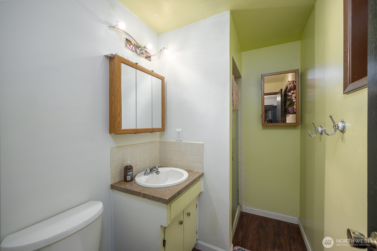 1228 E Lake Street , Medical Lake, WA 99022