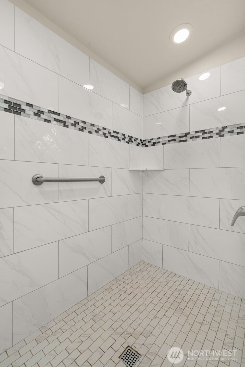 216 Mossyrock Rd West , Mossyrock, WA 98564