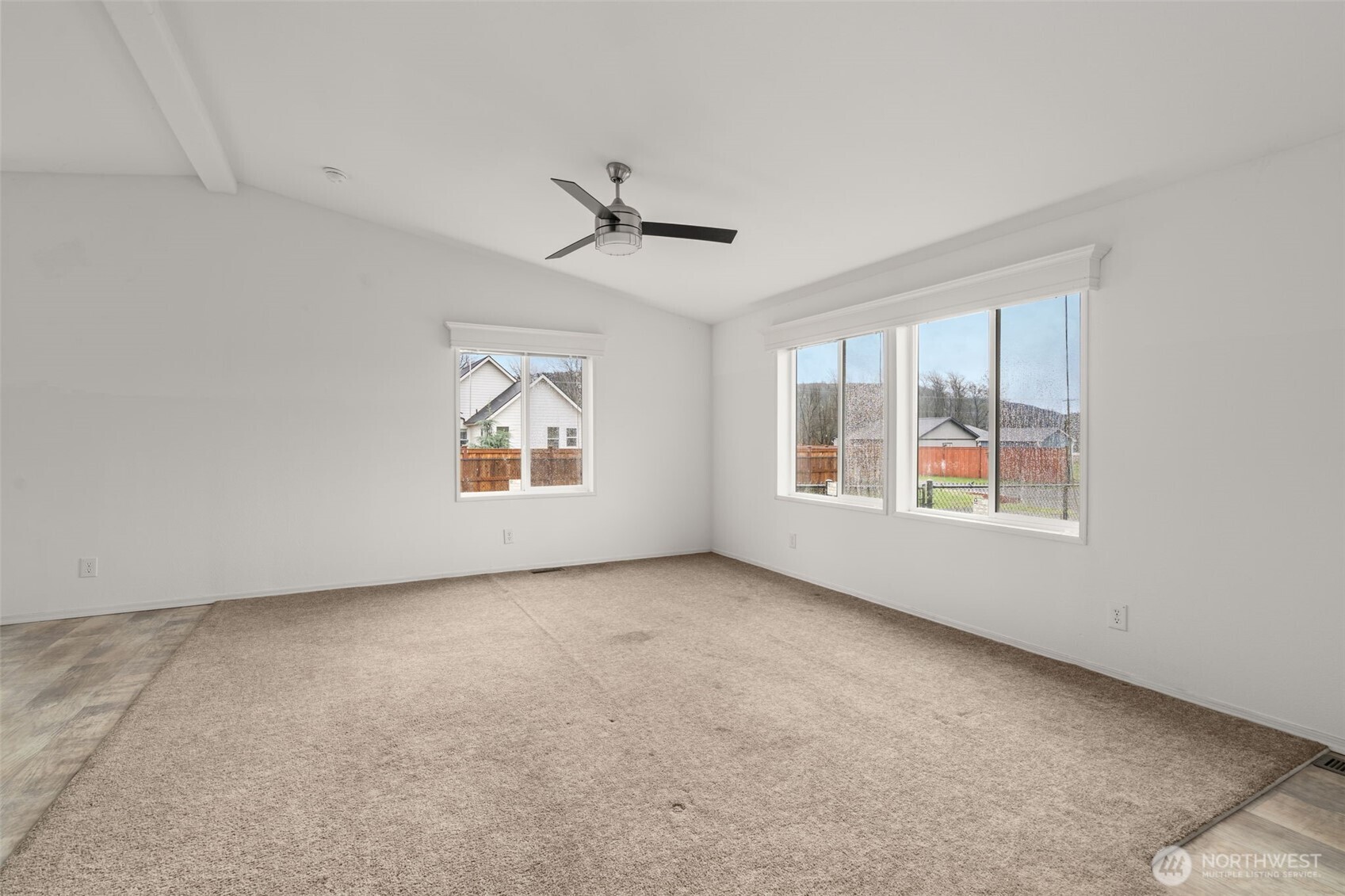 204 Mossyrock Rd West , Mossyrock, WA 98564