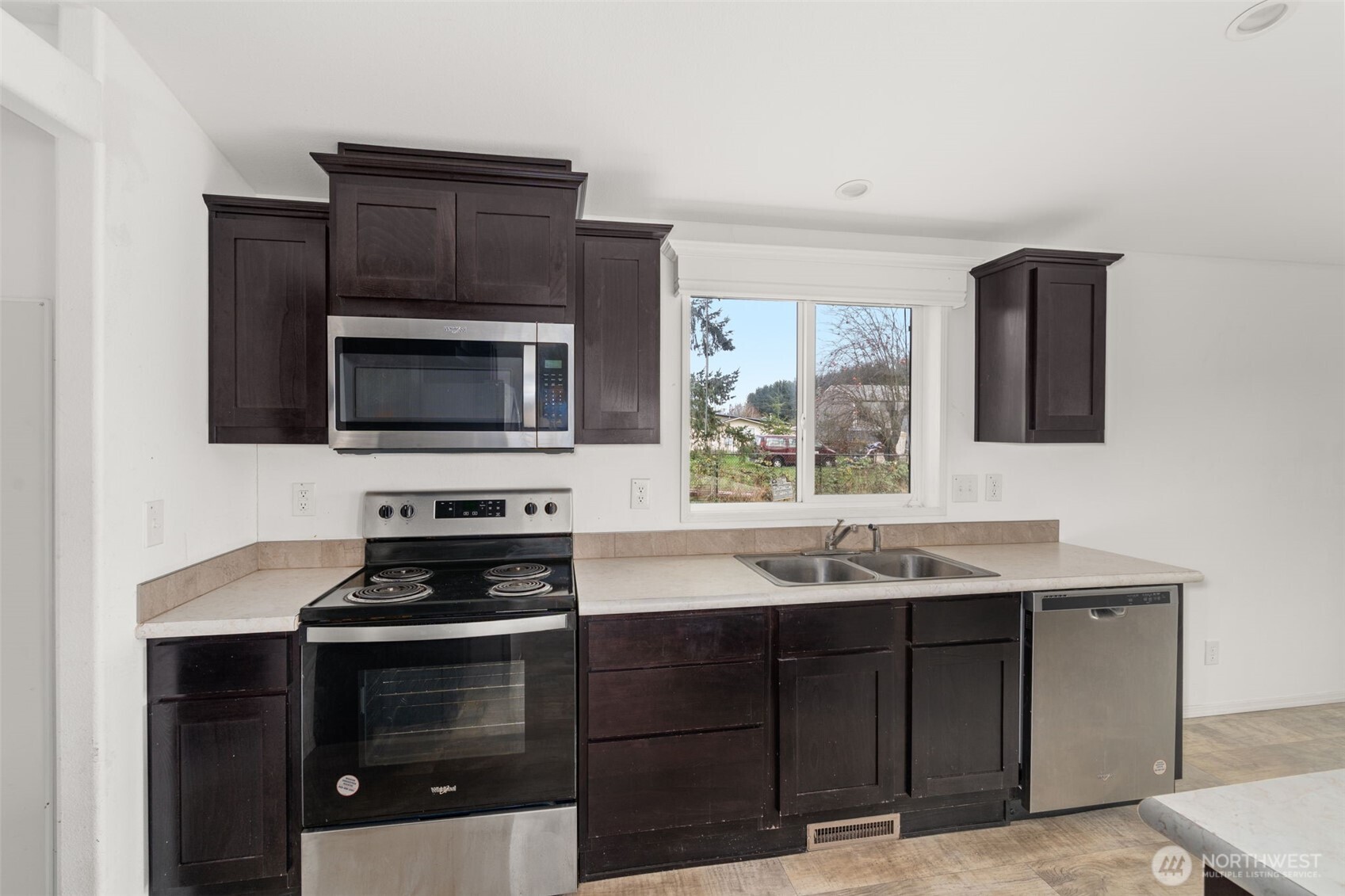 204 Mossyrock Rd West , Mossyrock, WA 98564