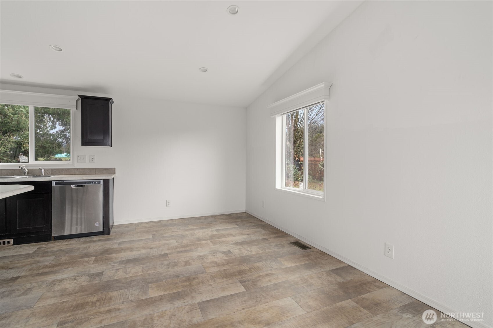 204 Mossyrock Rd West , Mossyrock, WA 98564