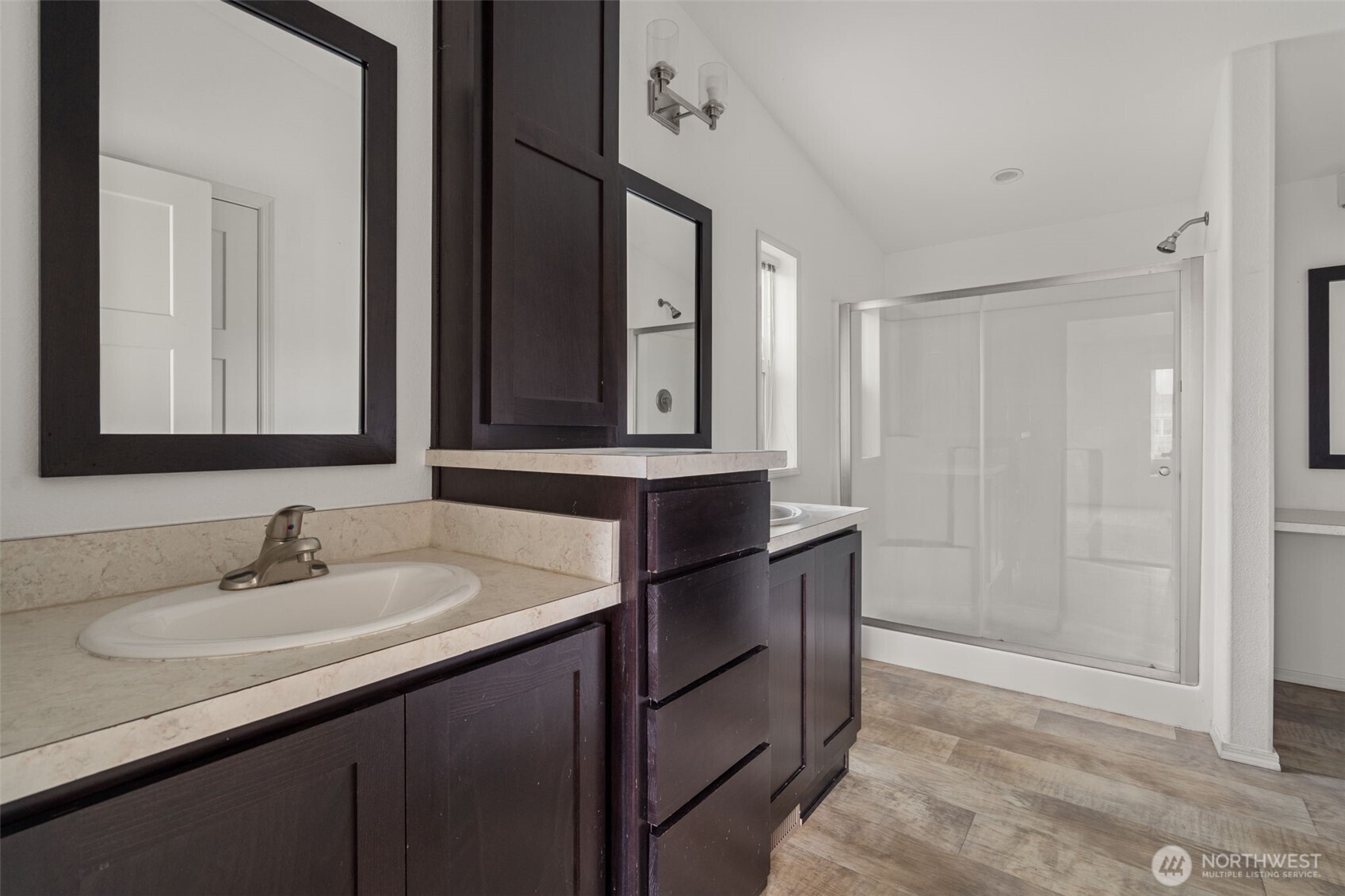 204 Mossyrock Rd West , Mossyrock, WA 98564