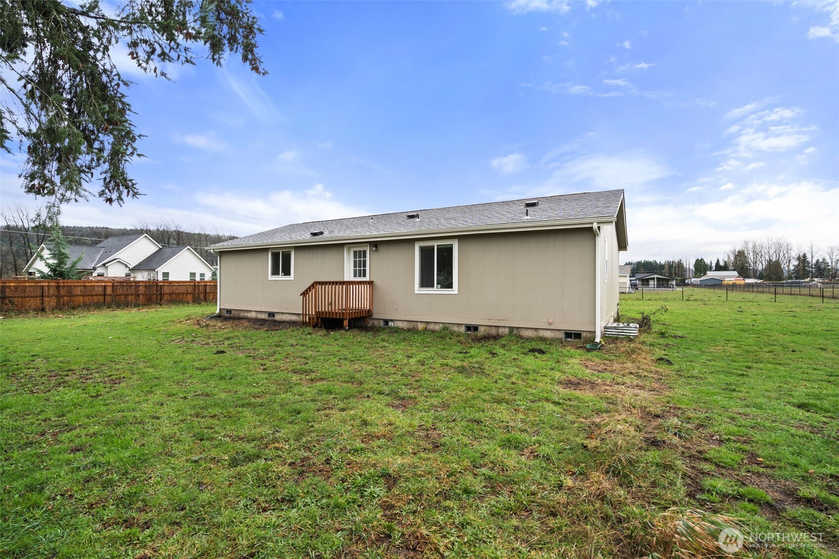 204 Mossyrock Rd West , Mossyrock, WA 98564