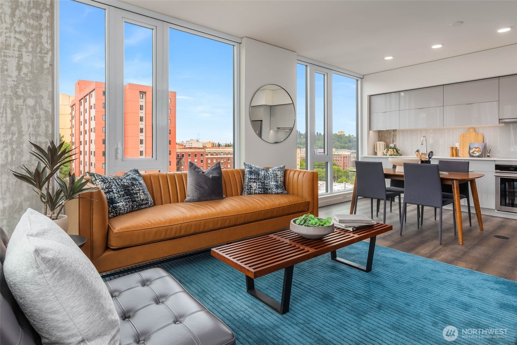 450 S Main St #901, Seattle, WA 98104