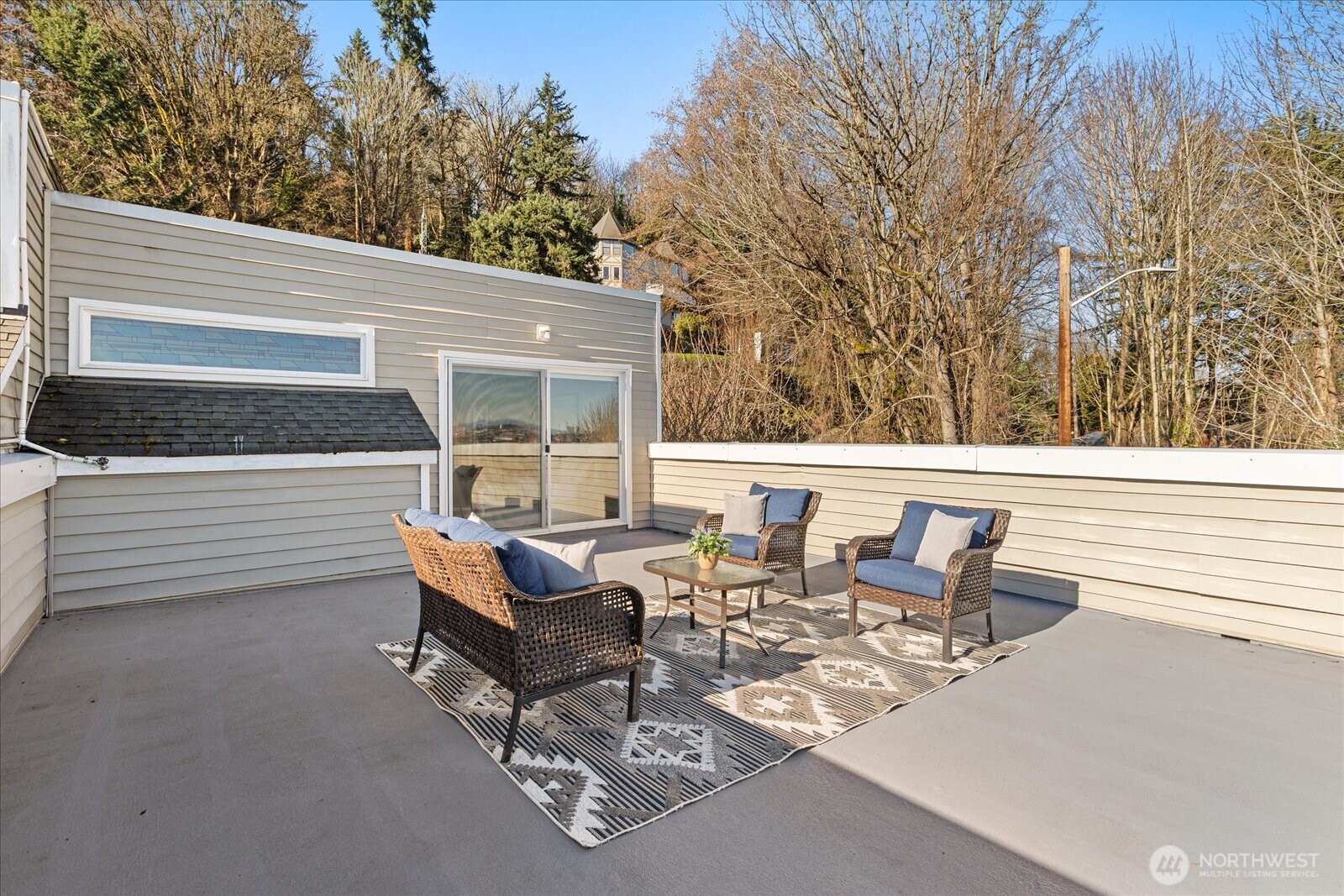 2325 Harbor Avenue SW #B1, Seattle, WA 98126-2076