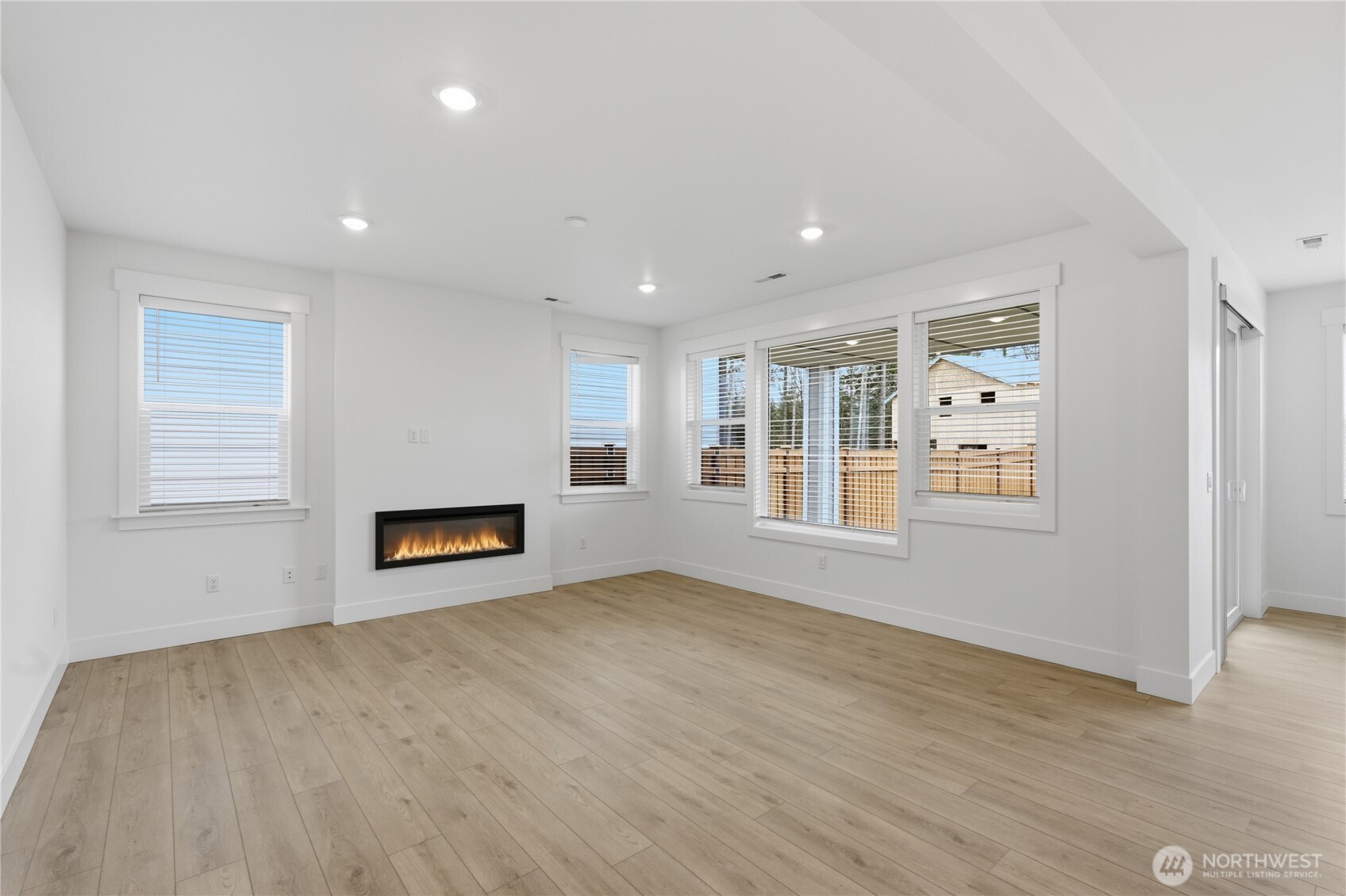 20433 Mystic Place E, Bonney Lake, WA 98391