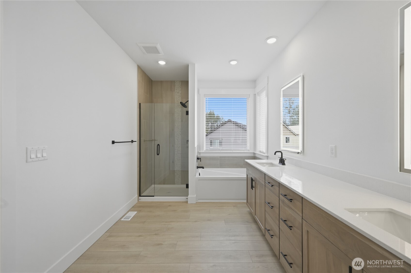 20433 Mystic Place E, Bonney Lake, WA 98391