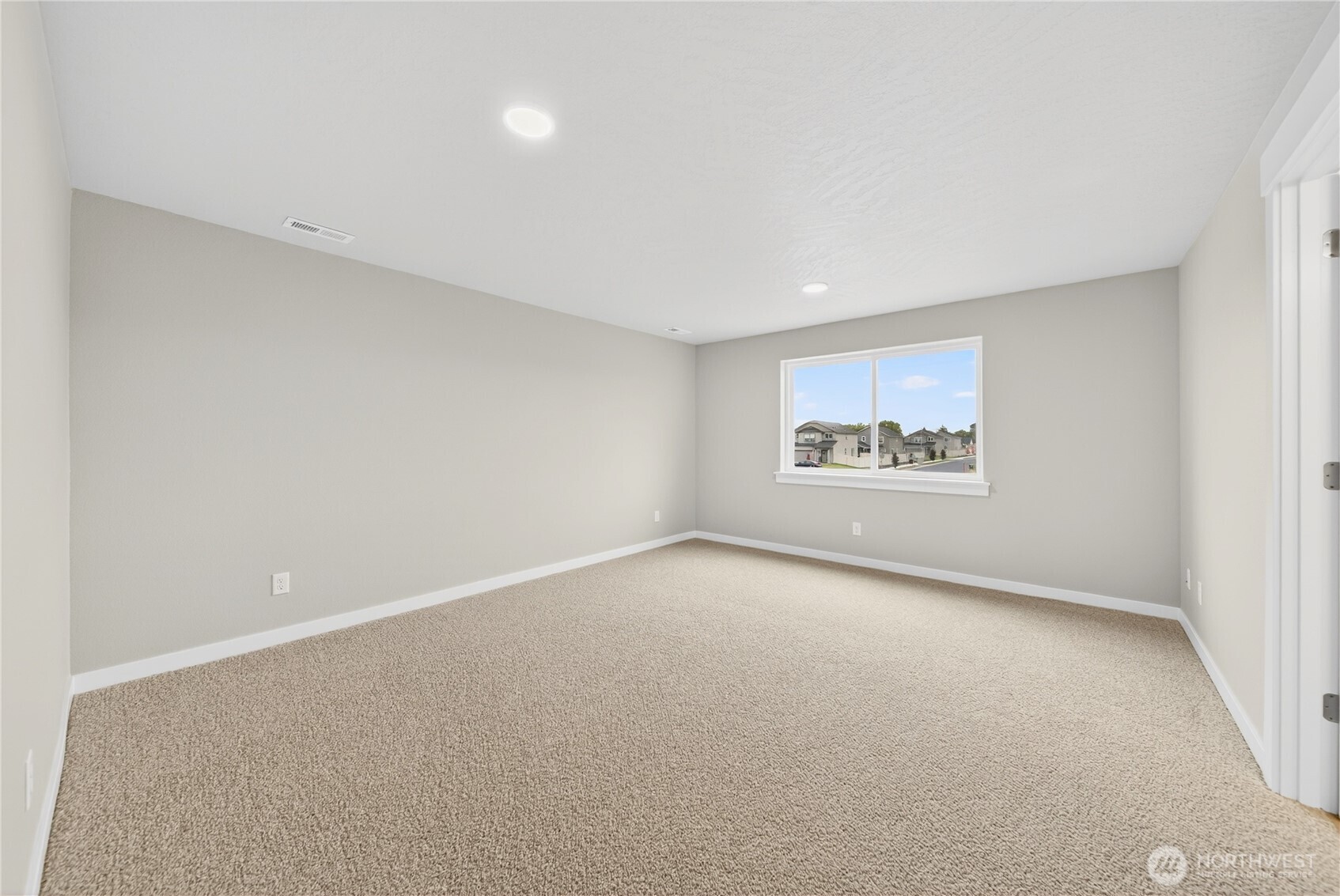 1203 Hickory Road , Moses Lake, WA 98837