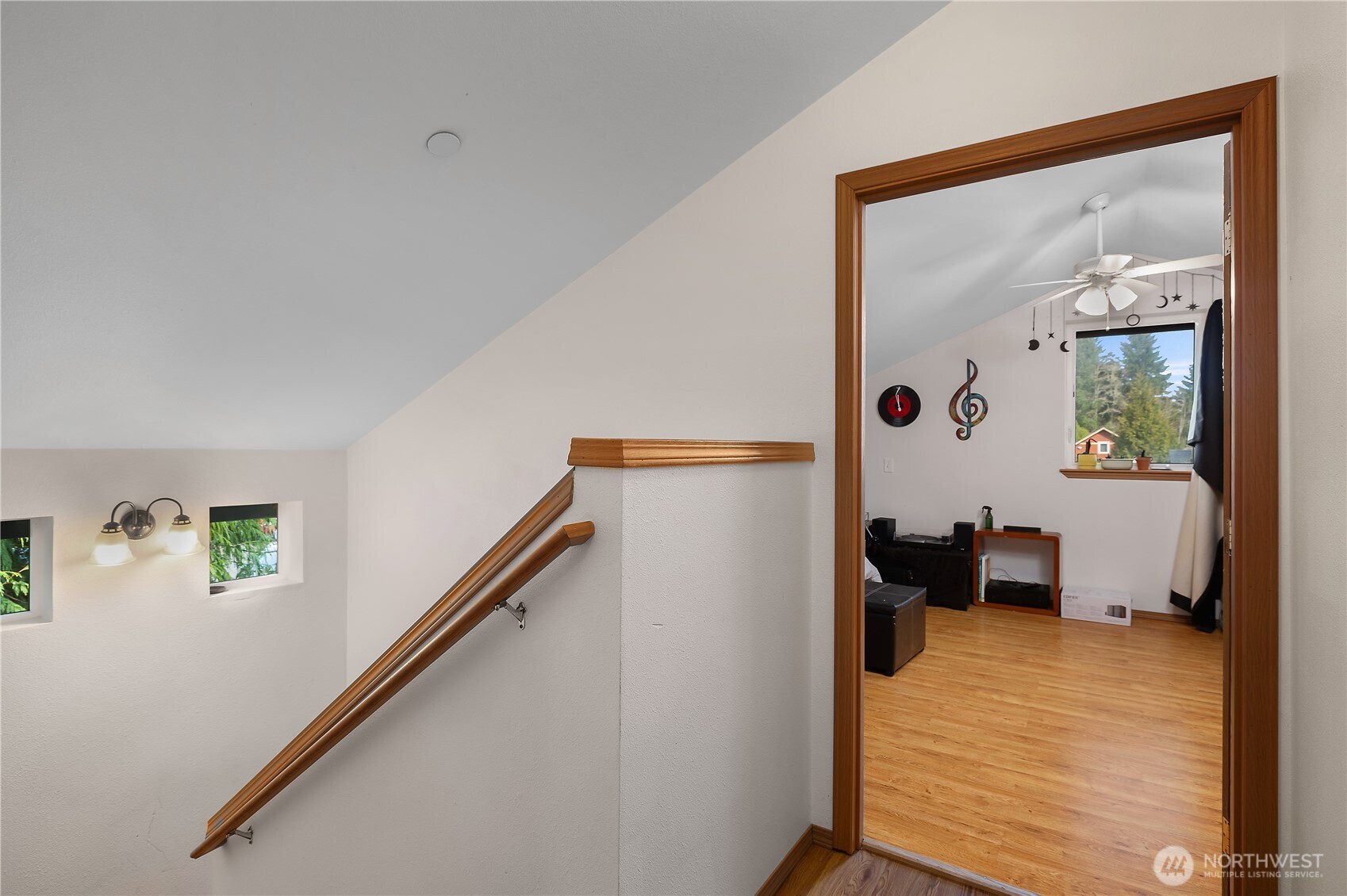 1832 Fairview Street NE, Olympia, WA 98506