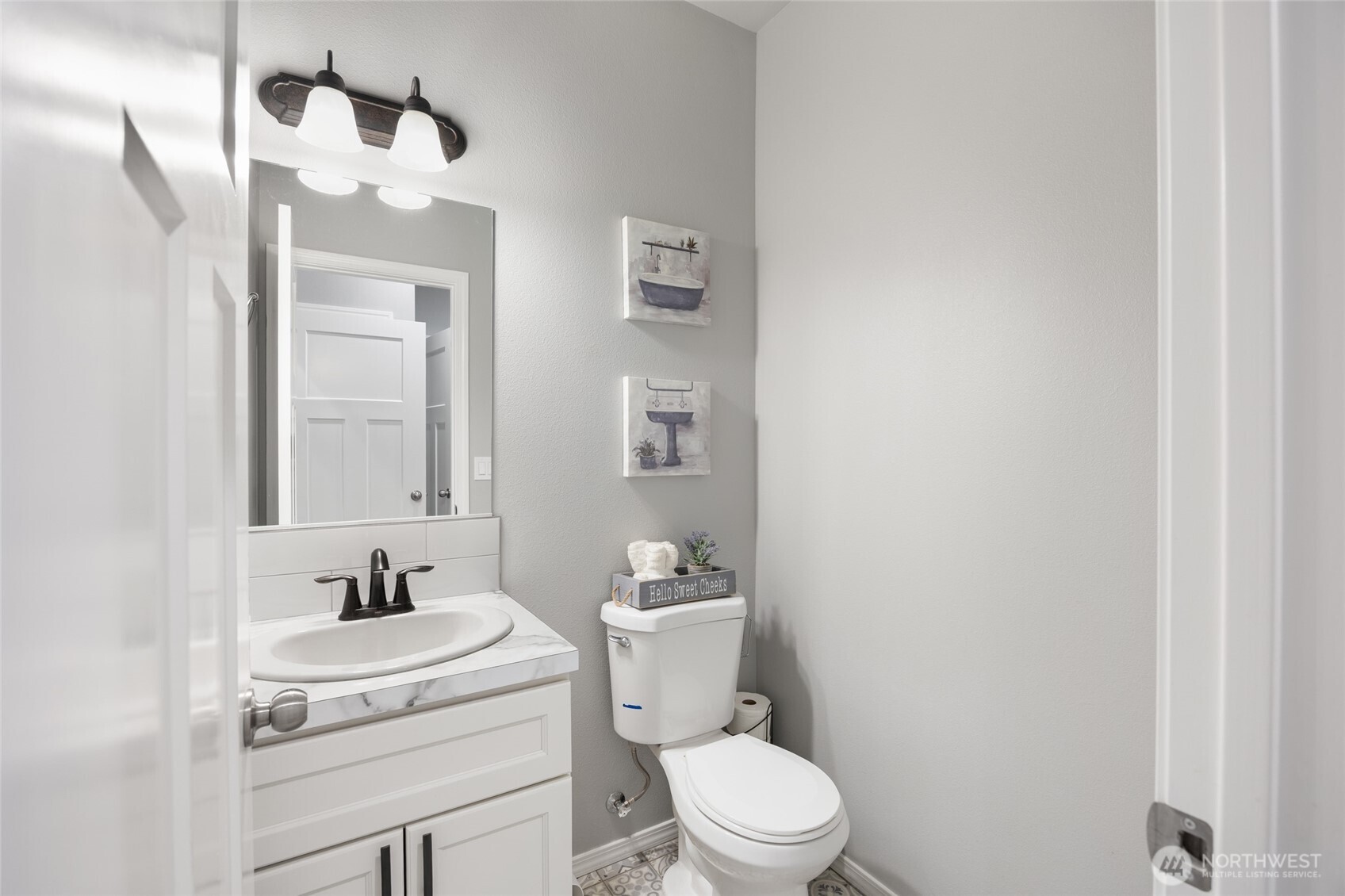 1512 S Madison Street , Moses Lake, WA 98837