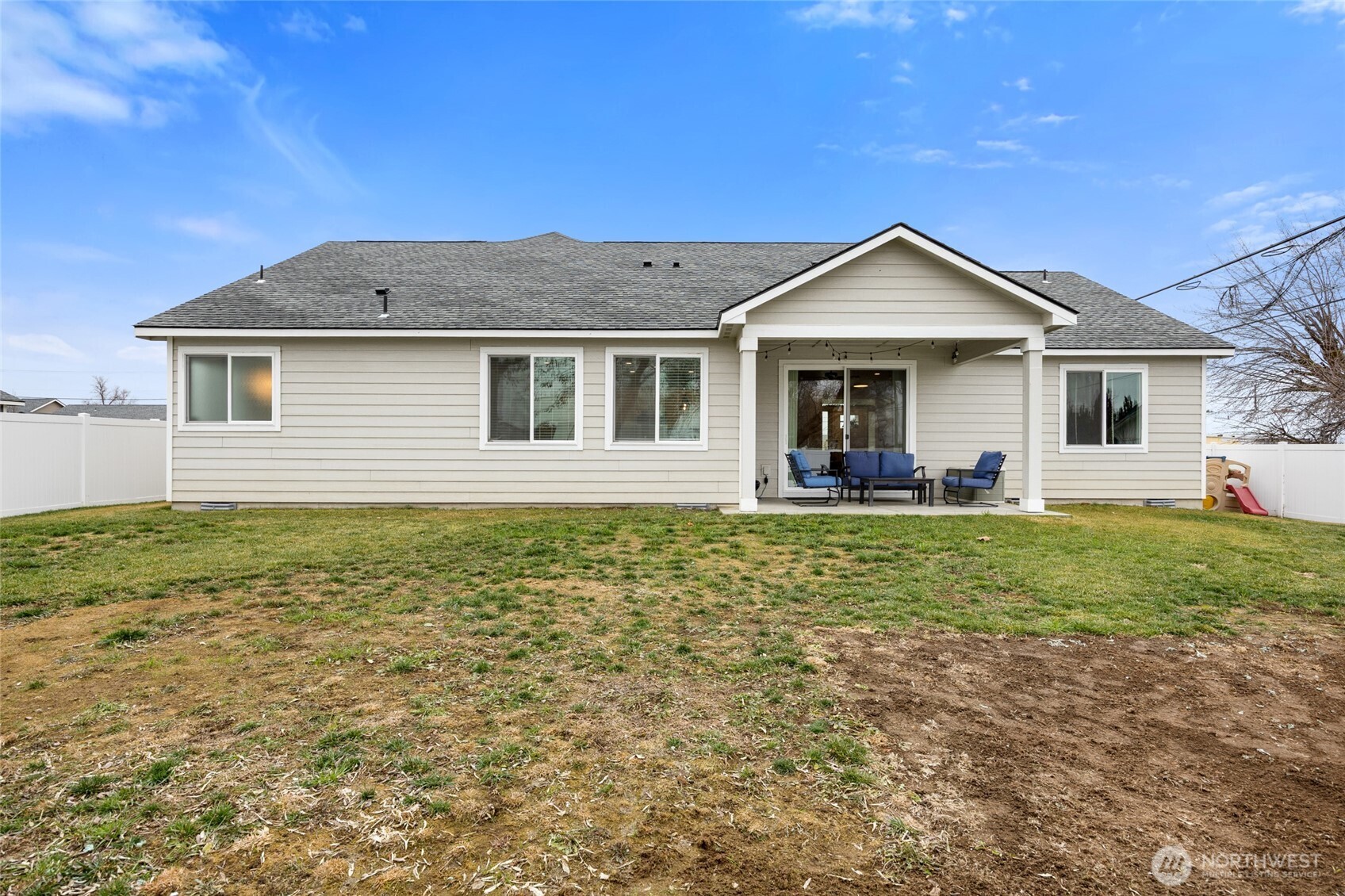 1512 S Madison Street , Moses Lake, WA 98837