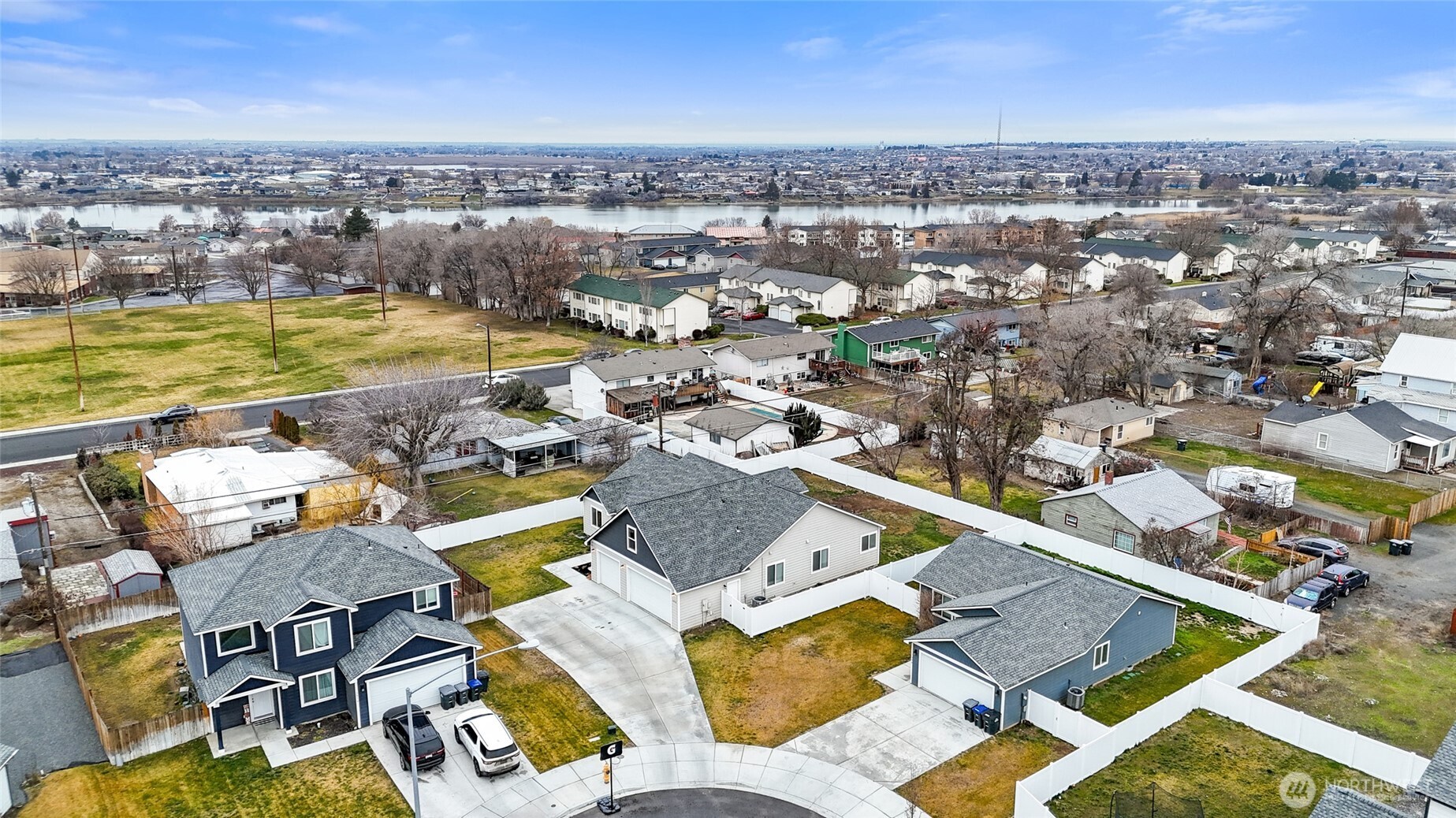 1512 S Madison Street , Moses Lake, WA 98837