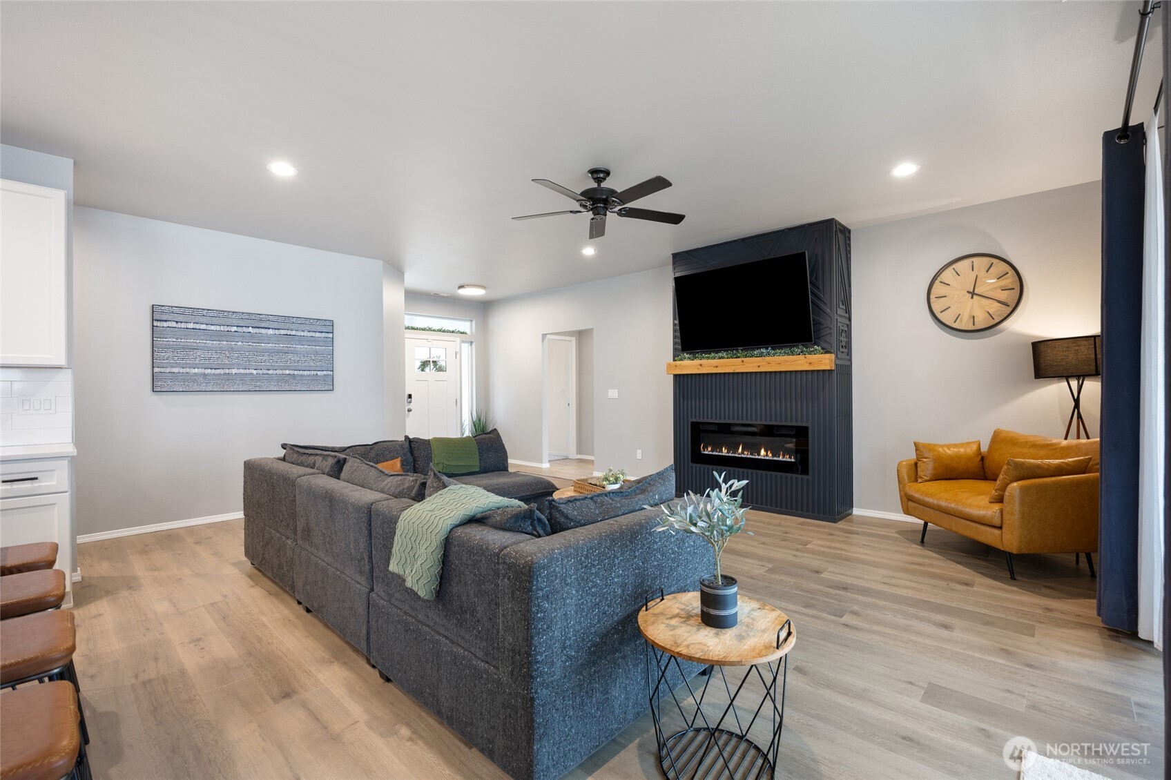 1512 S Madison Street , Moses Lake, WA 98837