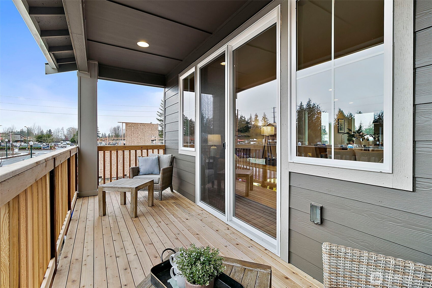 18518 SE 271st Place , Covington, WA 98042