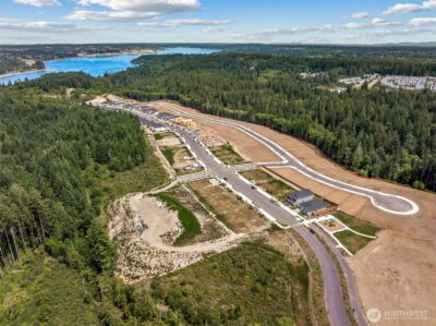 3998 Flat Top Drive , Bremerton, WA 98312 - Photo 6