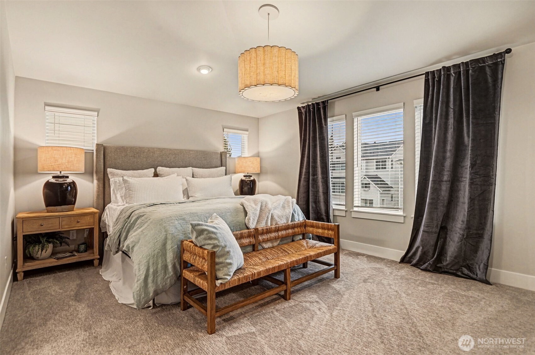 17609 21st Ave W #20, Lynnwood, WA 98037