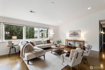 8415 44th Avenue S, Seattle, WA 98118