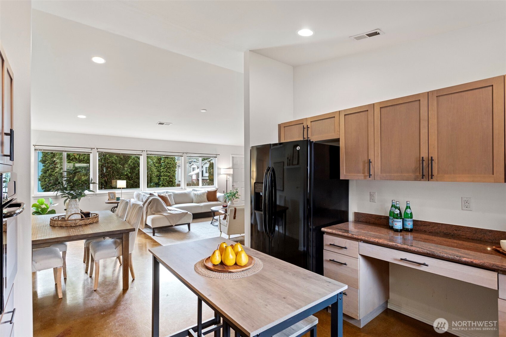 8415 44th Avenue S, Seattle, WA 98118