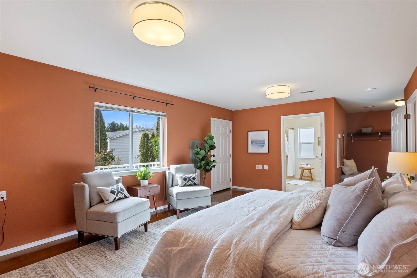 8415 44th Avenue S, Seattle, WA 98118