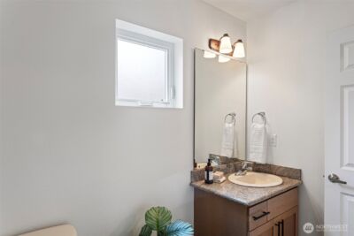8415 44th Avenue S, Seattle, WA 98118 - Photo 25