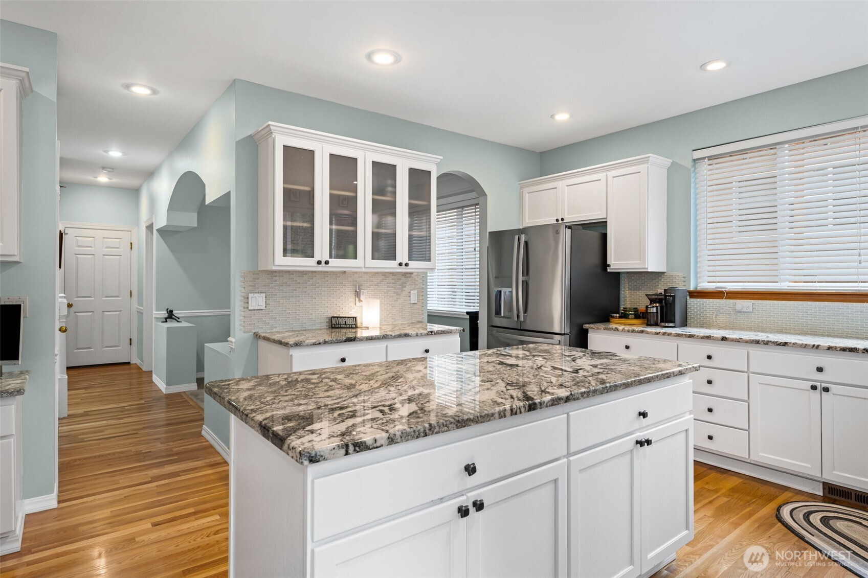 22116 99th Place S, Kent, WA 98031