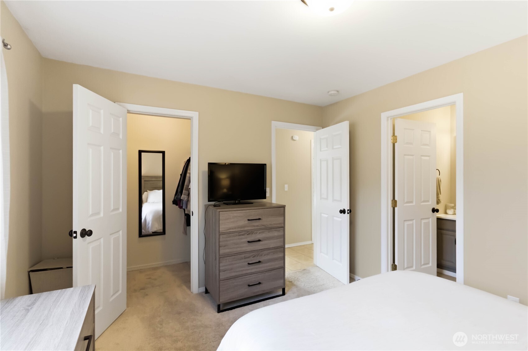 2406 34th Avenue , Longview, WA 98632