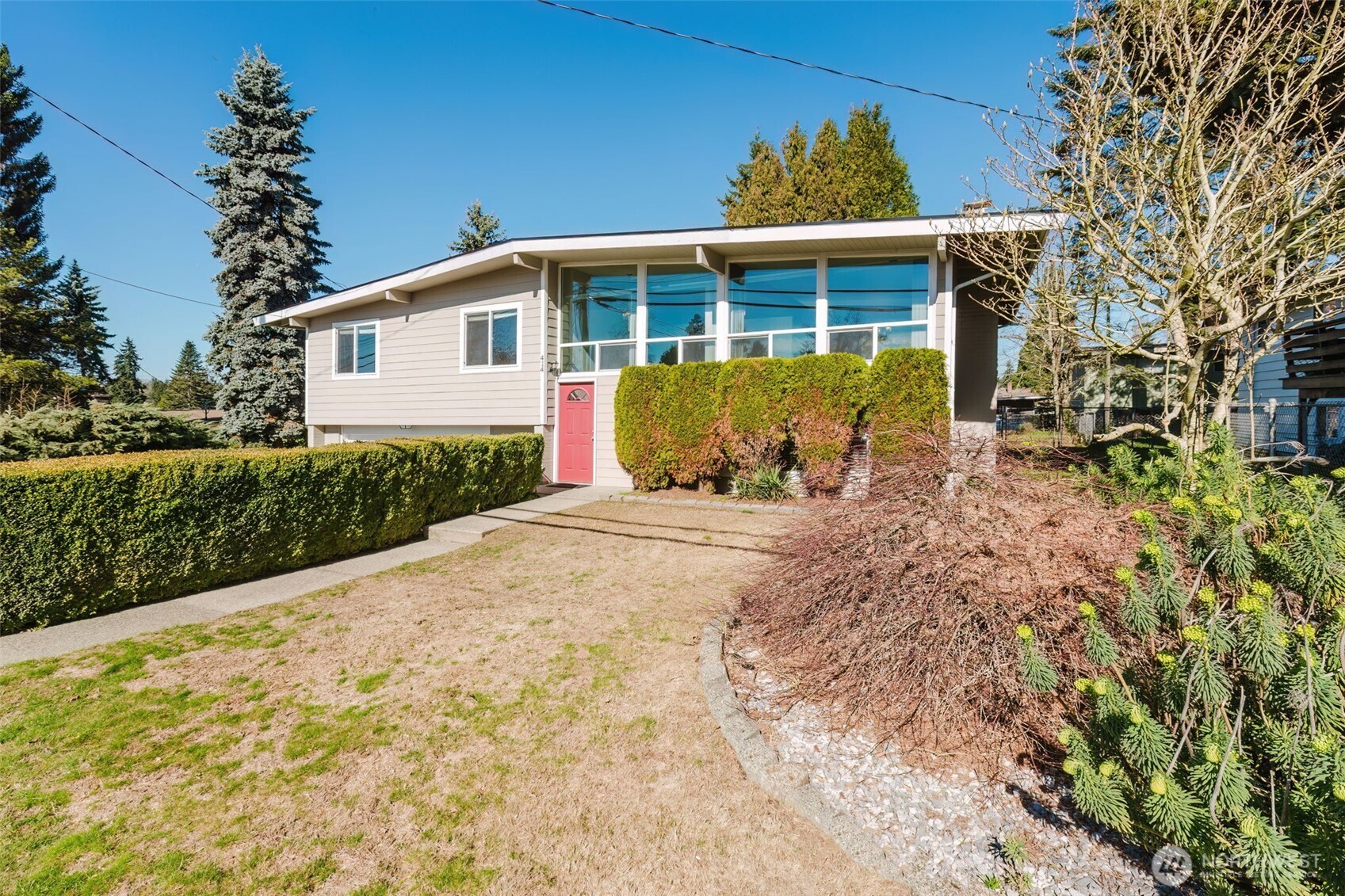 414 S 168th Street , Burien, WA 98168