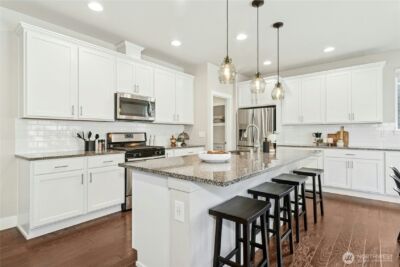 2238 100th Drive SE, Lake Stevens, WA 98258-4564 - Photo 6