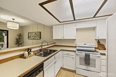 16014 Village Green Drive SE #C, Mill Creek, WA 98012 - Photo 12