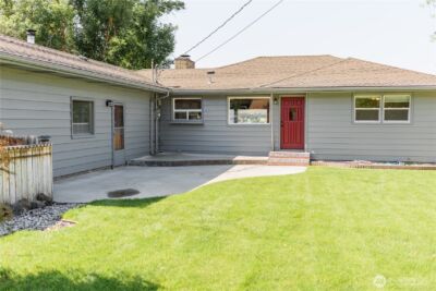 1218 N Ashland , East Wenatchee, WA 98802