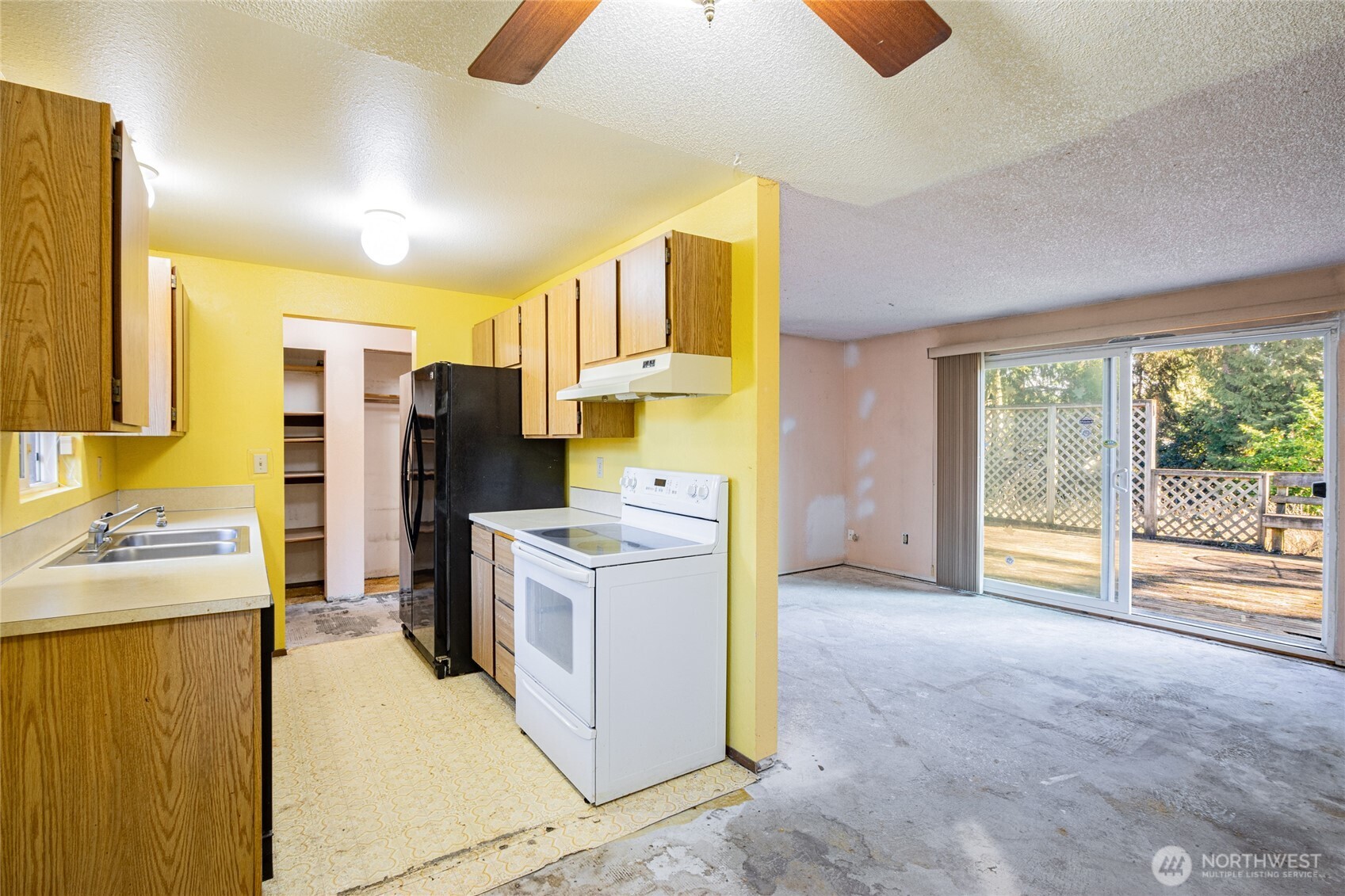 6708 161st Street Ct E, Puyallup, WA 98375