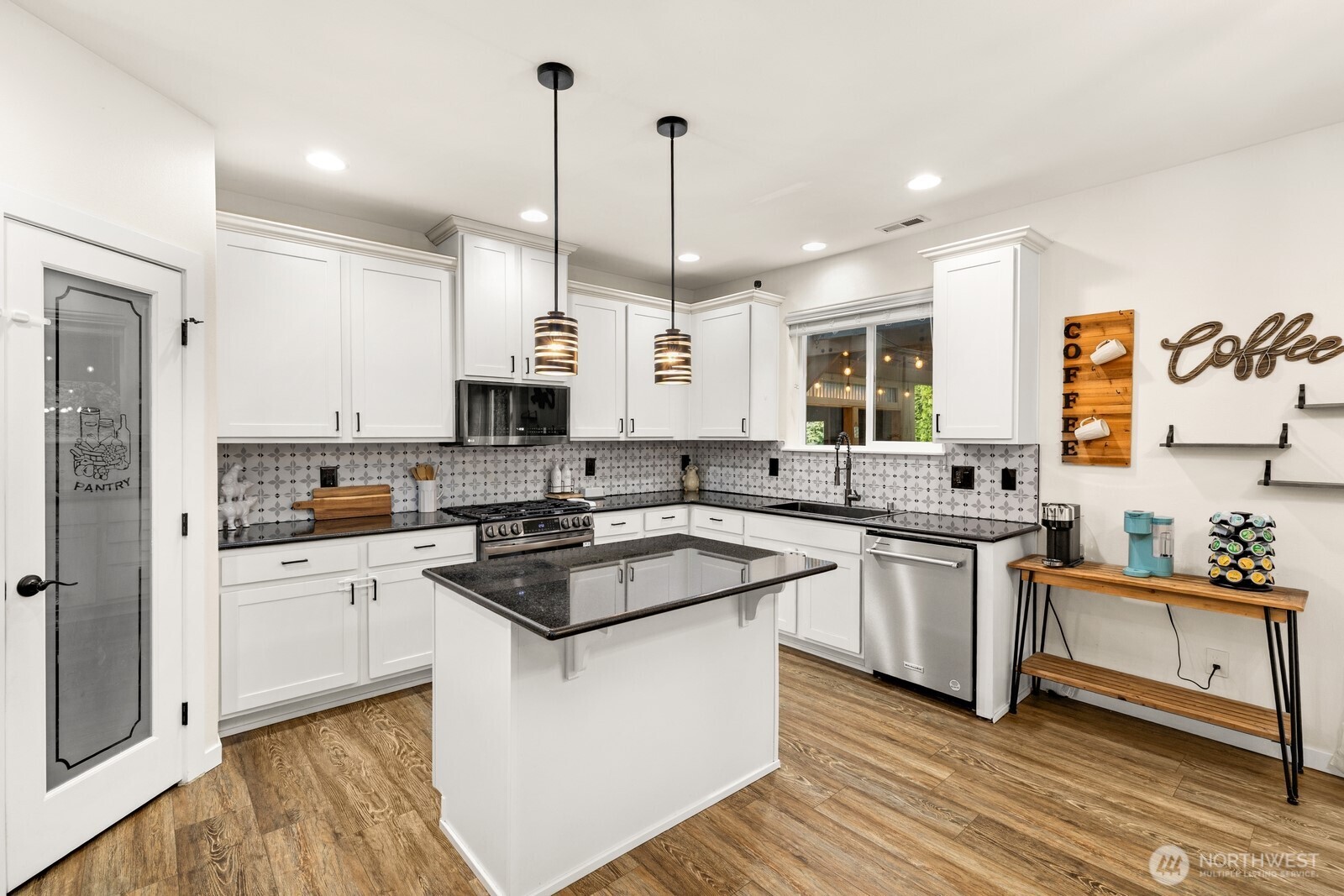 14925 Rivergrove Drive E, Sumner, WA 98390