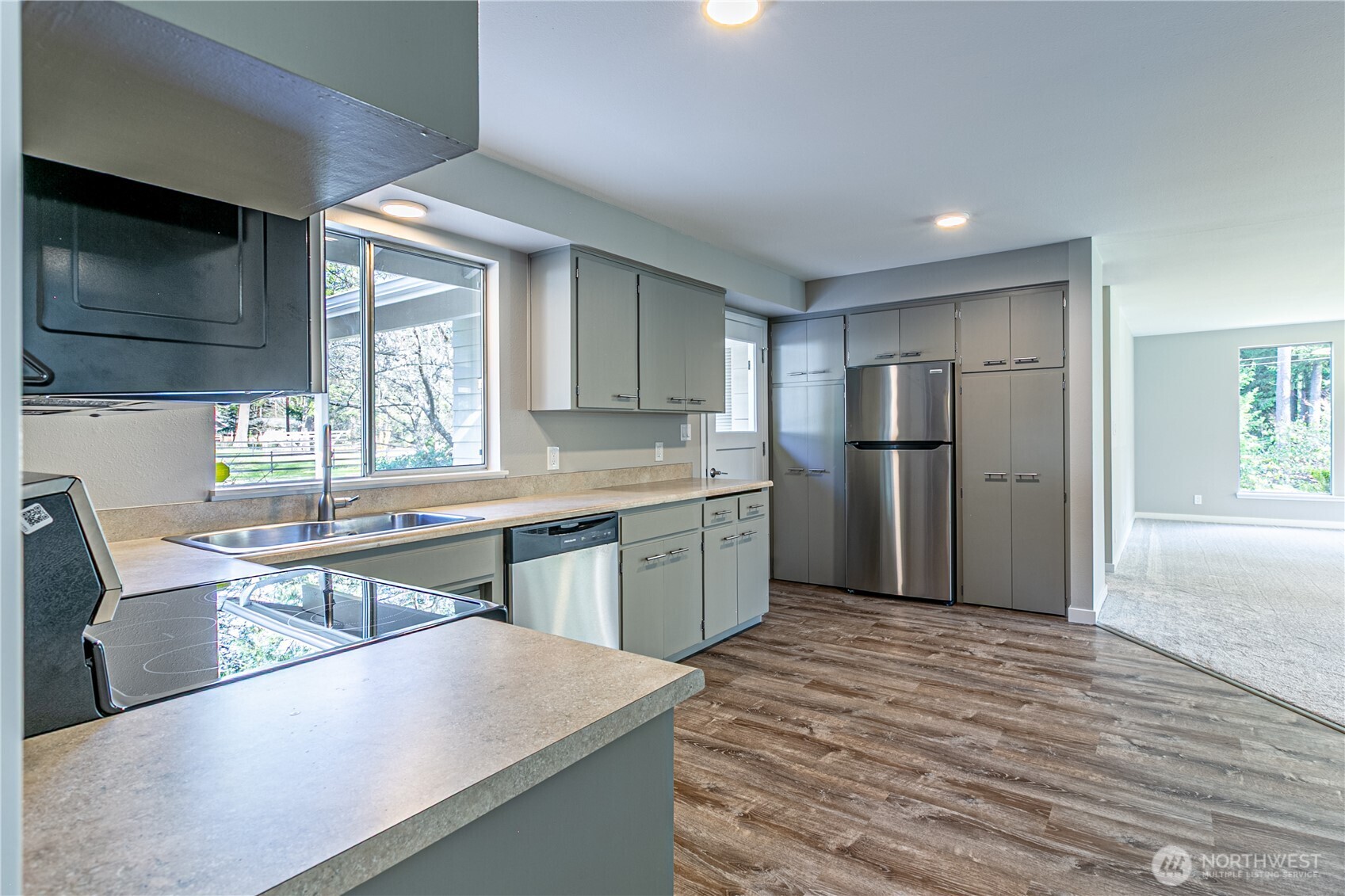 18056 SE 317th Street , Auburn, WA 98092